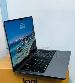 New Laptop Apple MacBook Pro 2021 M1 16GB Apple M1 SSD 512GB