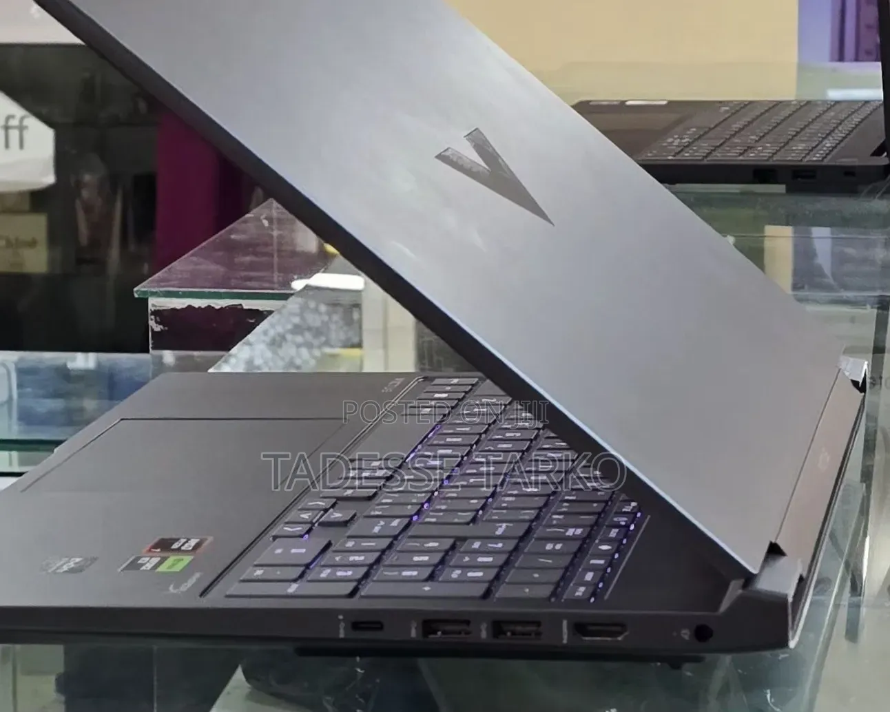 New Laptop HP Victus 15 16GB AMD Ryzen 7 SSD 1T