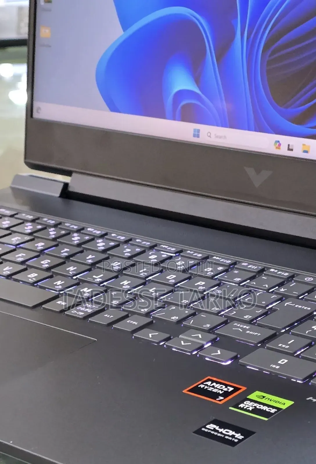 New Laptop HP Victus 15 16GB AMD Ryzen 7 SSD 1T