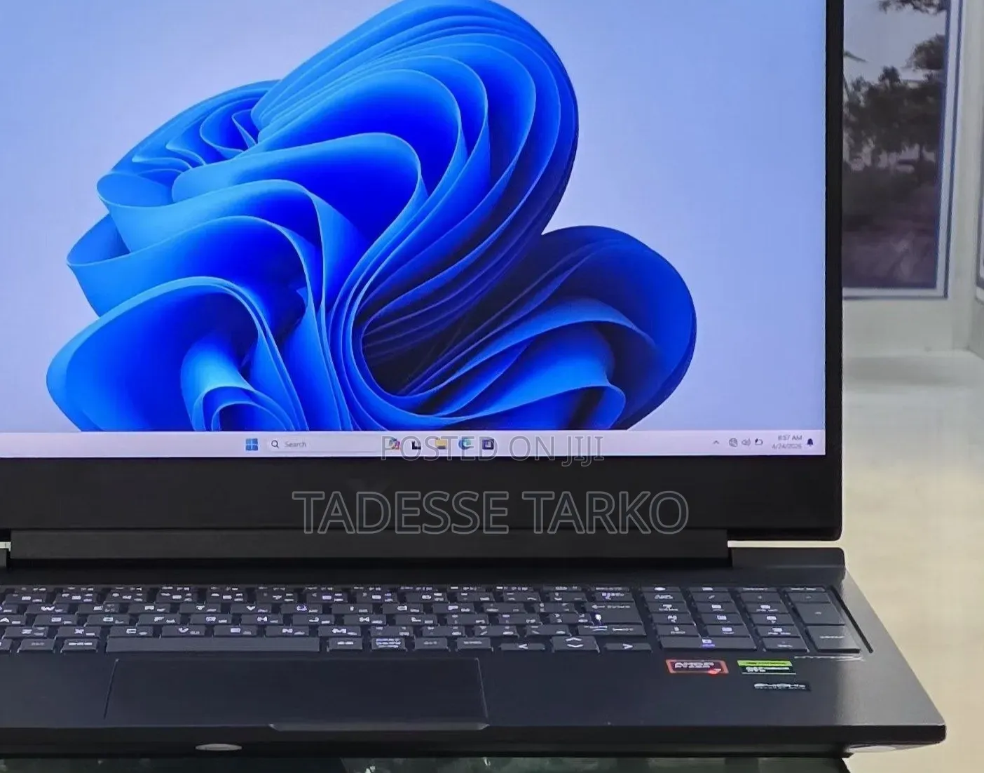 New Laptop HP Victus 15 16GB AMD Ryzen 7 SSD 1T