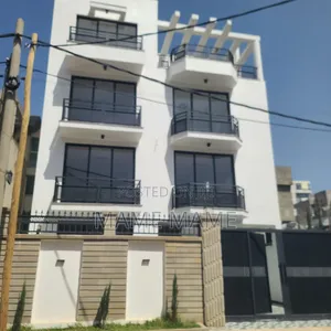 7bdrm House in Addis Abeba, Bole for rent