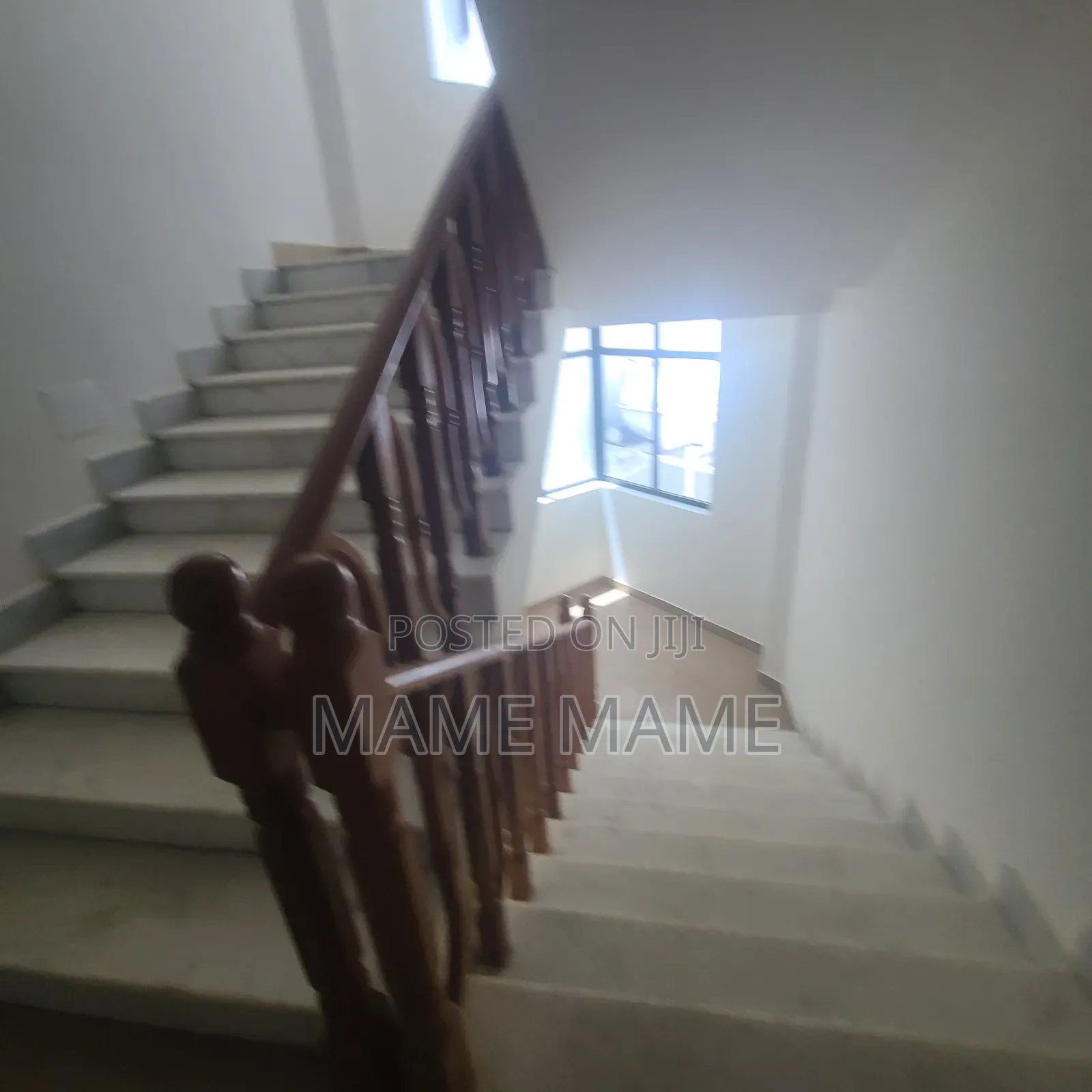 9bdrm House in Addis Abeba, Bole for sale