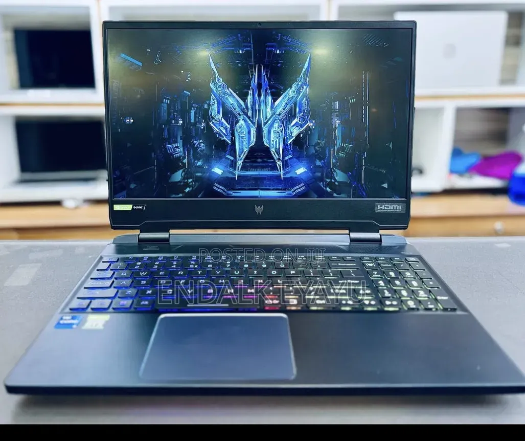 New Laptop Acer Predator Helios 300 16GB Intel Core i9 SSD 512GB