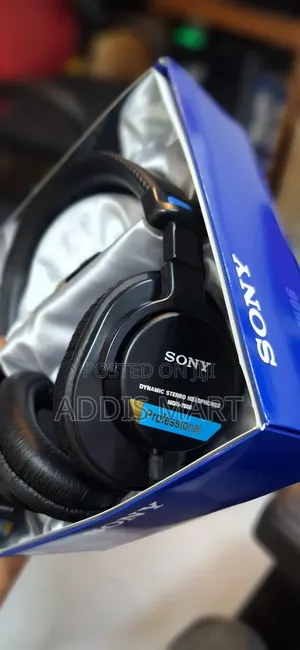 Sony MDR-7506 Professional Wired Studio Monitor