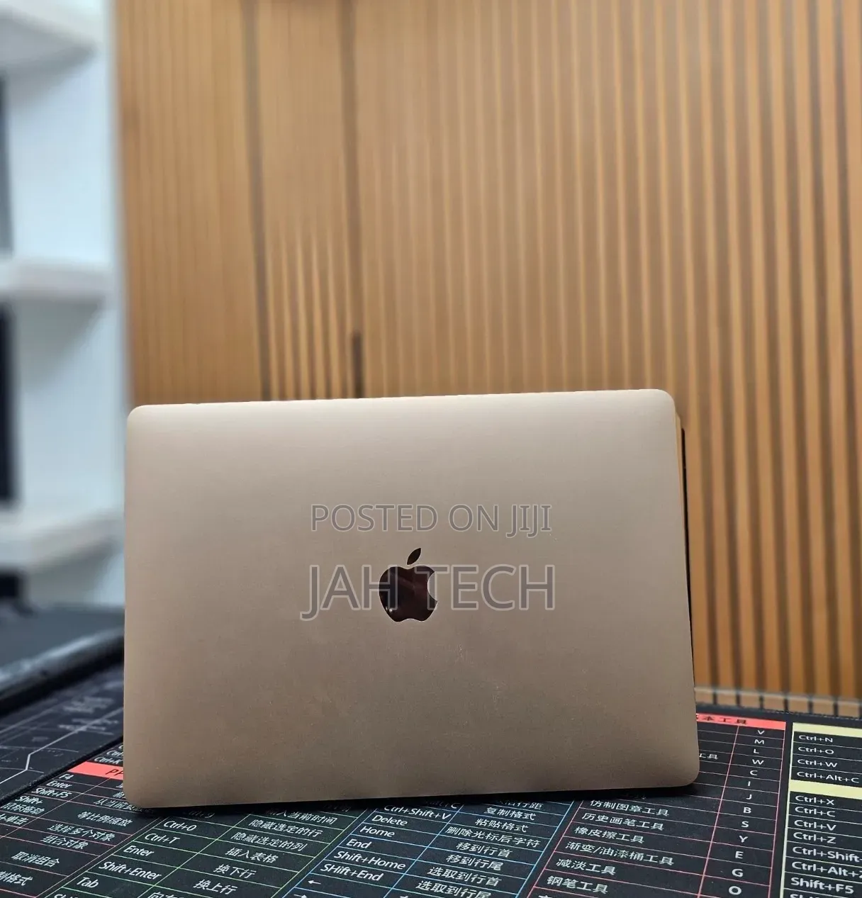 New Laptop Apple MacBook Air 2020 M1 8GB Apple M1 SSD 256GB