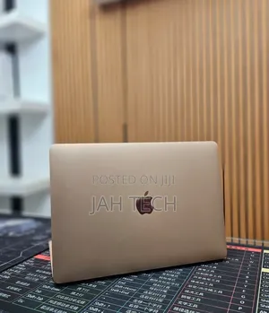 New Laptop Apple MacBook Air 2020 M1 8GB Apple M1 SSD 256GB