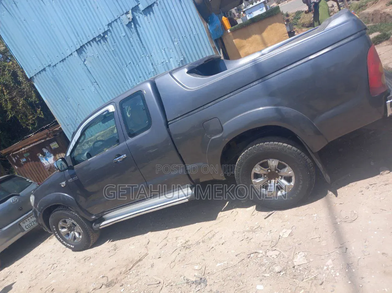 Toyota Hilux 2011 Blue