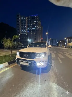 Toyota Land Cruiser 4.5 V8 TD GX-R 2011 White