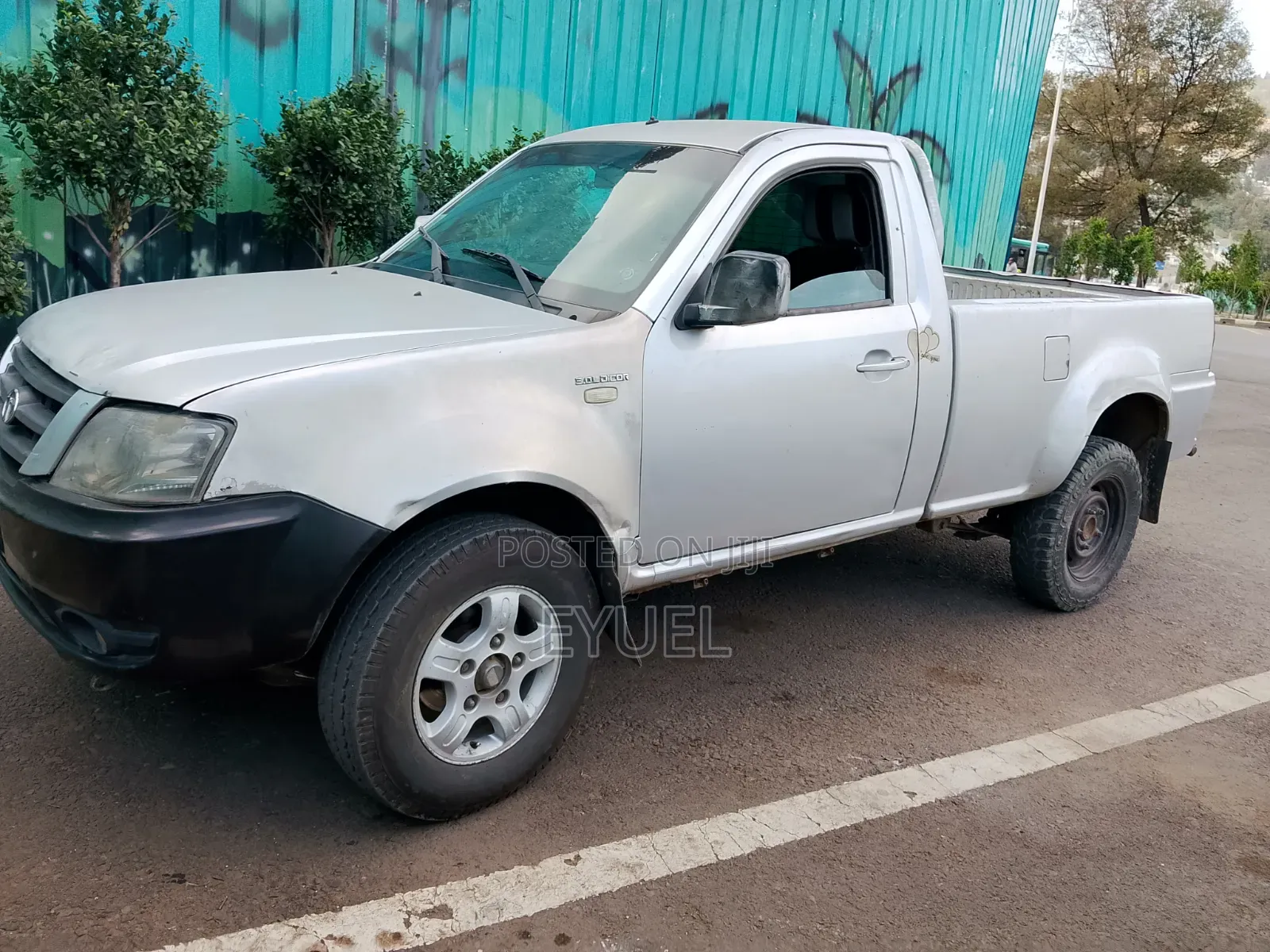 Tata Xenon 2008 Silver