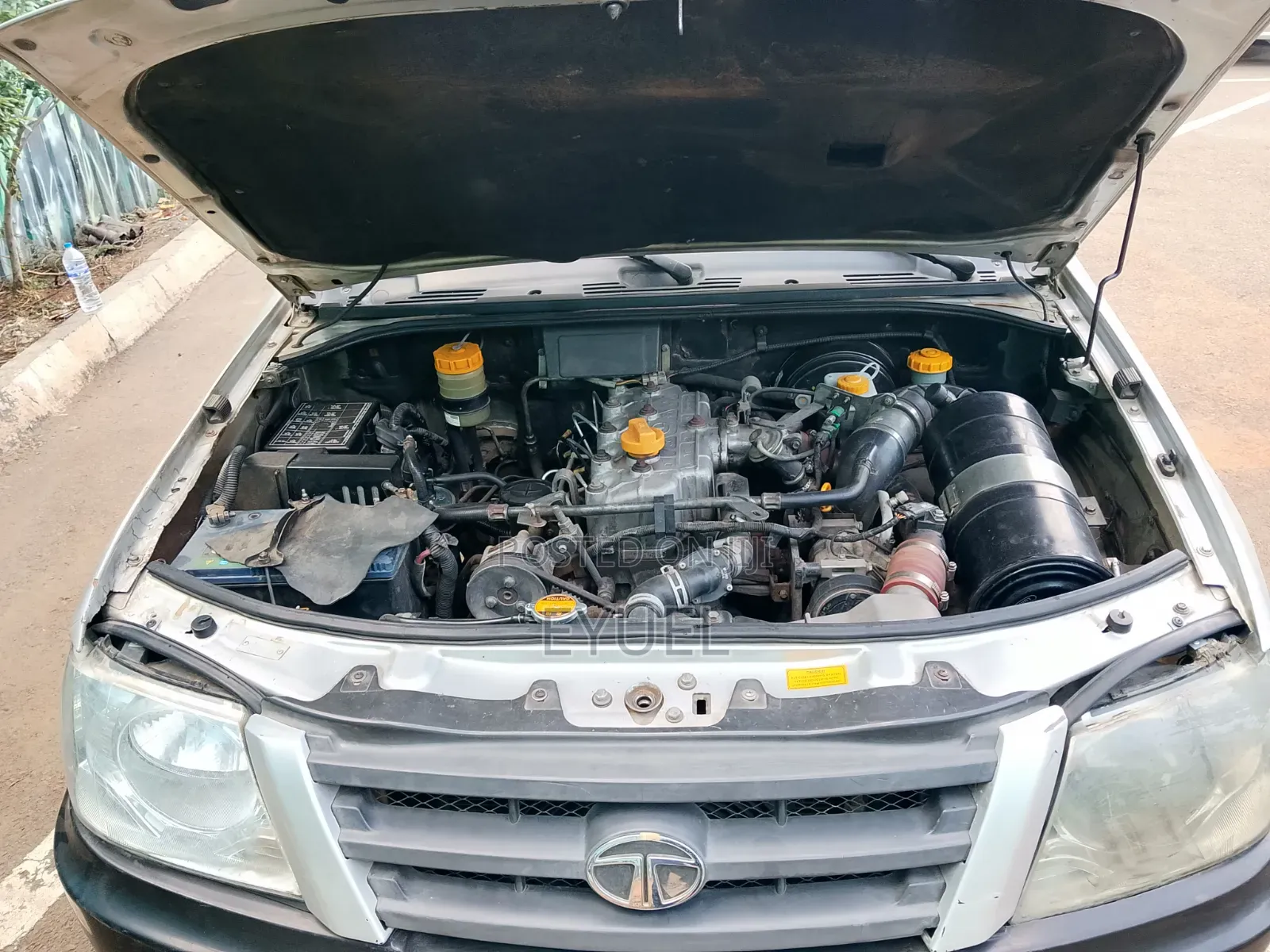 Tata Xenon 2008 Silver