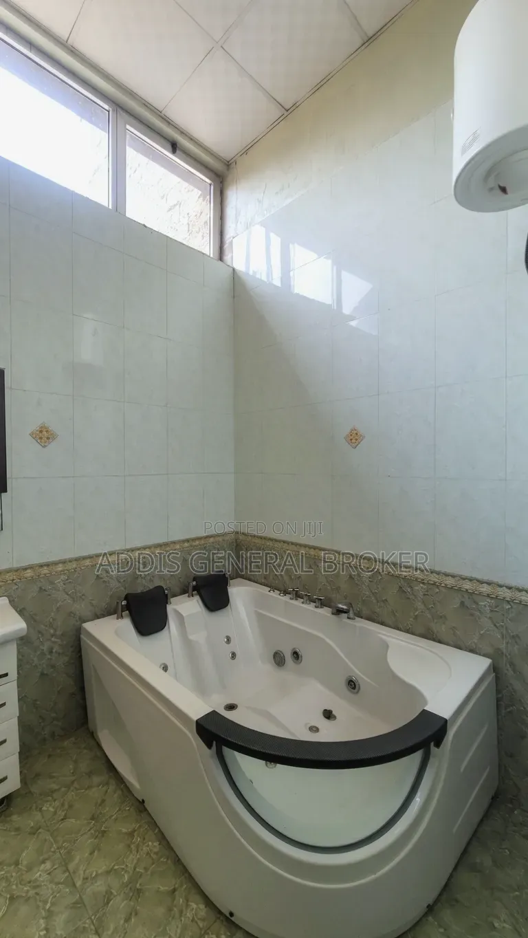 4bdrm House in Bulbula, Bole for sale