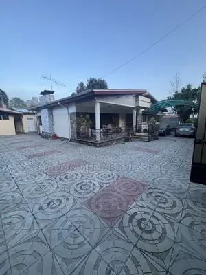 5bdrm Villa in Addis Ababa for rent