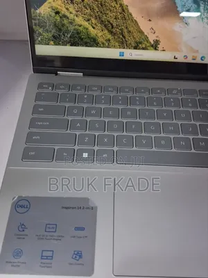 New Laptop Dell Inspiron 14 8GB Intel Core i5 SSD 256GB