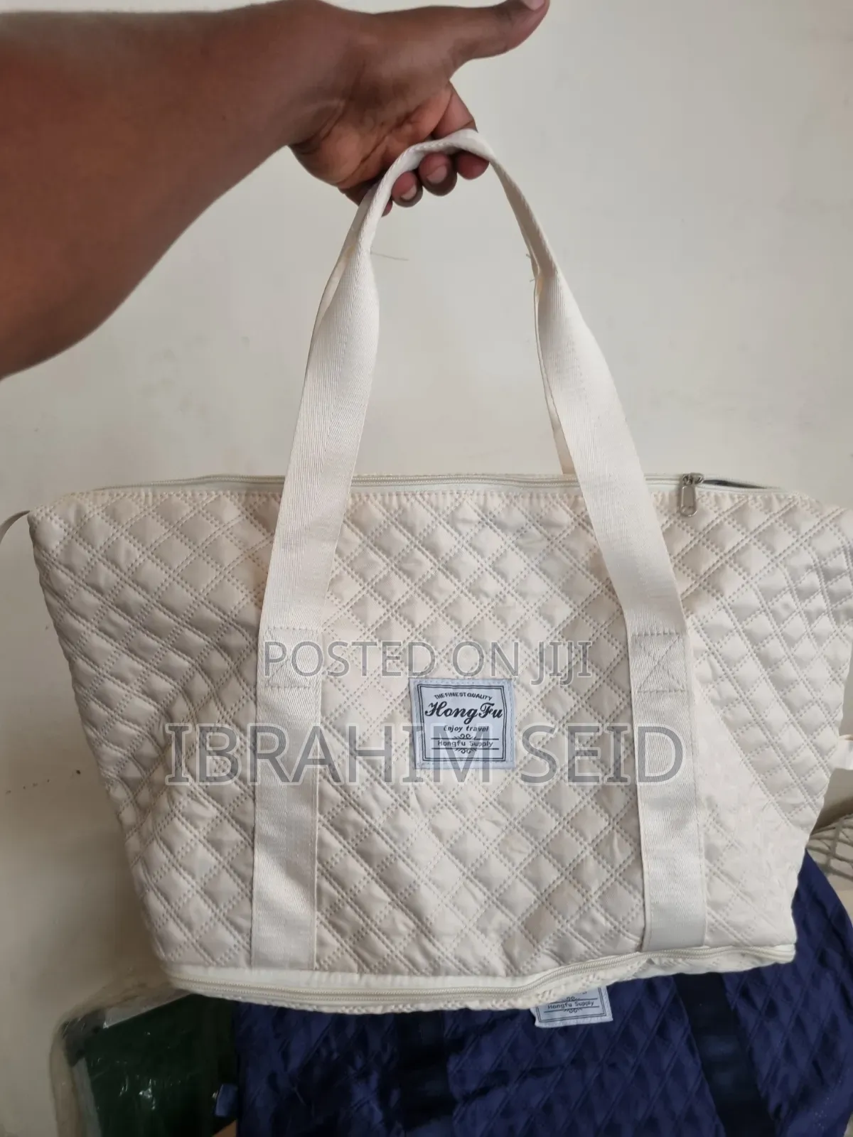 Hong Fu Quilted Travel Gym Bags
