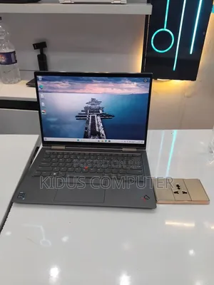 New Laptop Lenovo ThinkPad Yoga 16GB Intel Core i7 SSD 512GB