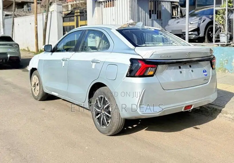 New Suzuki Dzire 2025 Silver