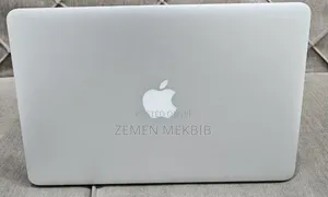 New Laptop Apple MacBook 2015 8GB Intel Core i5 SSD 128GB