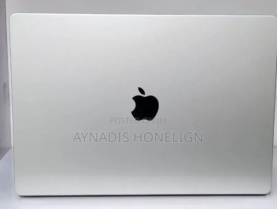 New Laptop Apple MacBook Air 16GB Intel Core i7 SSD 512GB