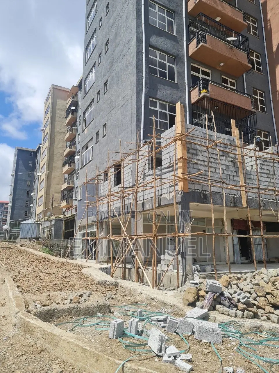 1bdrm Duplex in Hayat 49, Yeka for sale
