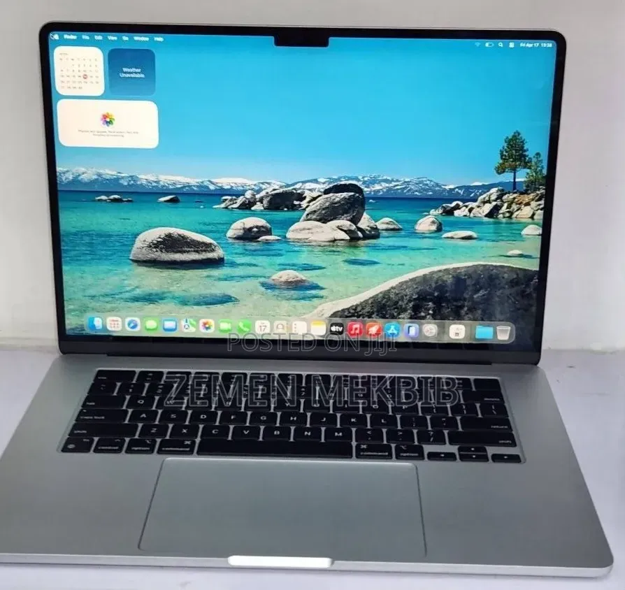 New Laptop Apple MacBook Air 2024 M3 13-inch 32GB Apple M3 SSD 512GB