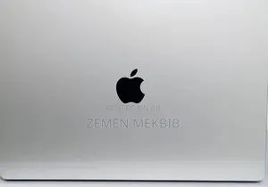 New Laptop Apple MacBook Air 2024 M3 13-inch 32GB Apple M3 SSD 512GB