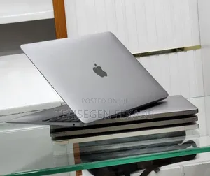 New Laptop Apple MacBook 2006 8GB Apple M1 SSD 256GB