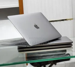 New Laptop Apple MacBook 2006 8GB Apple M1 SSD 256GB