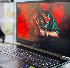 New Laptop Asus ROG Strix G15 16GB Intel Core i7 SSD 1T