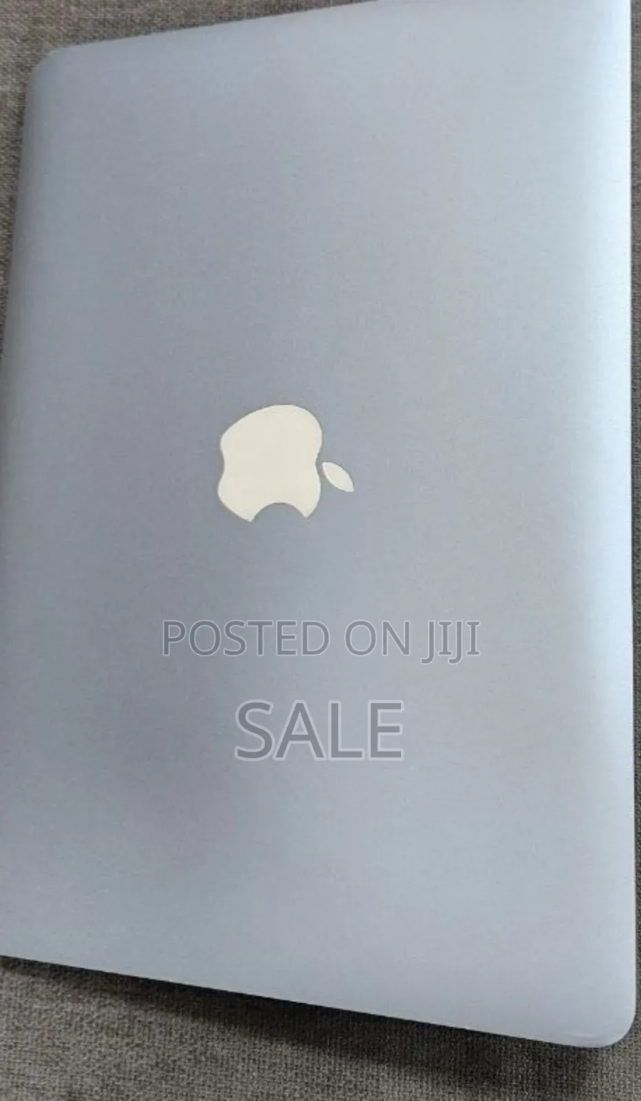 New Laptop Apple MacBook Pro 2015 8GB Intel Core i7 SSD 256GB