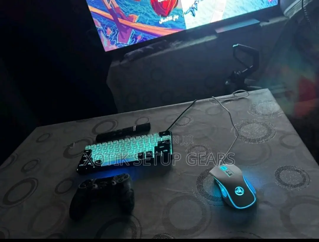 Magegee Ts91 60% Compact Wired Gaming Membrane Keyboard - Rgb Backlit