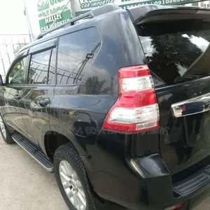 Toyota Land Cruiser Prado 2012 Matt Black