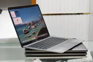 New Laptop Apple MacBook Air 2020 M1 8GB Apple M1 SSD 256GB