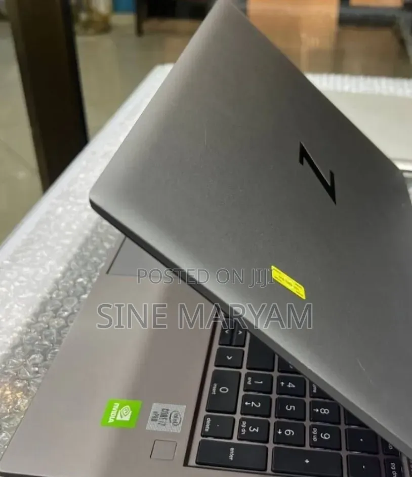 New Laptop HP ZBook Power G7 16GB Intel Core i7 SSD 512GB