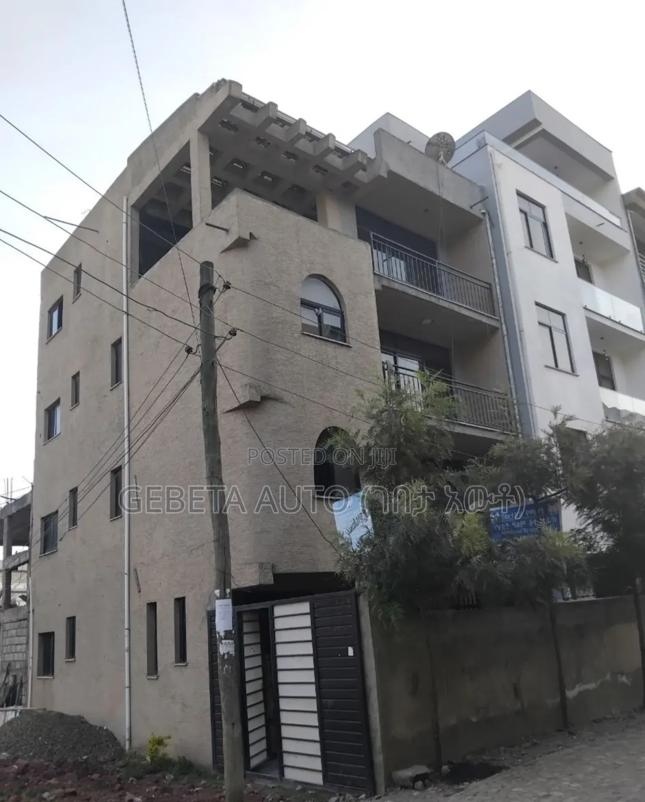 Furnished 6bdrm House in Alem Bank, Akaky Kaliti for sale