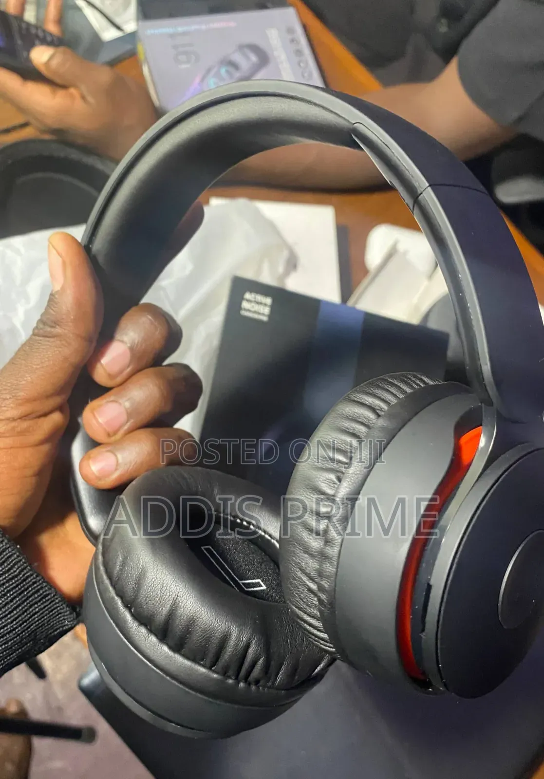 Solo Pro Wireless Active Noise Cancelling ( Anc )Headphones