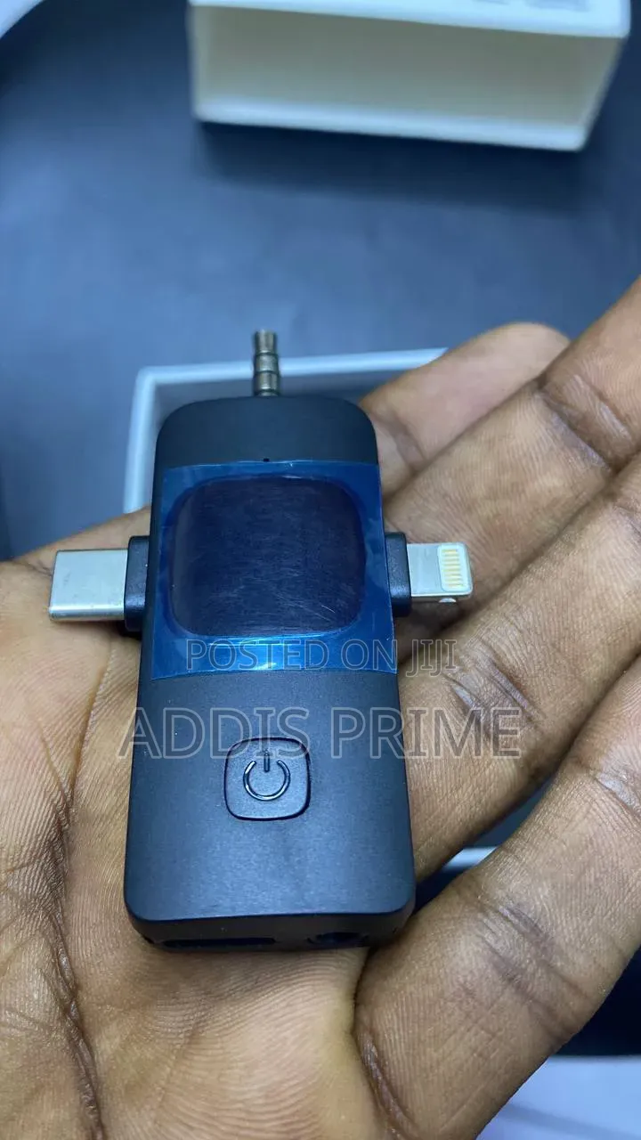 F11-2 Microphone Dual Wireless Mic for Phone Camera Vlog Interview