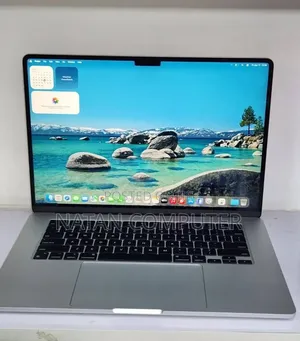 New Laptop Apple MacBook Air 2024 M3 15-inch 24GB Apple M3 SSD 512GB