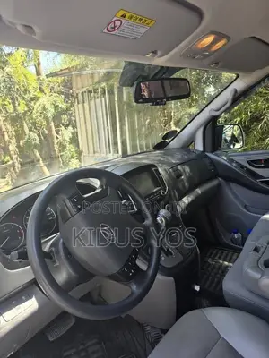 Hyundai H1 2021 Silver