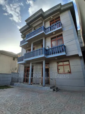 12bdrm House in Bole for sale