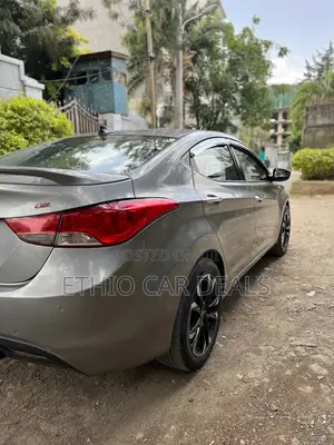 Hyundai Avante 2013 Gray
