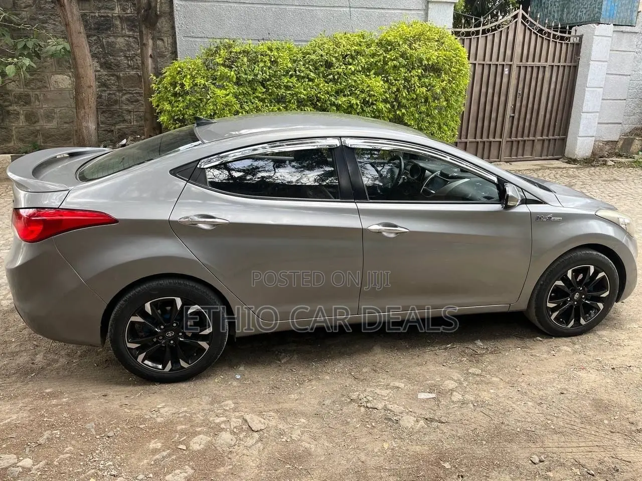 Hyundai Avante 2013 Gray