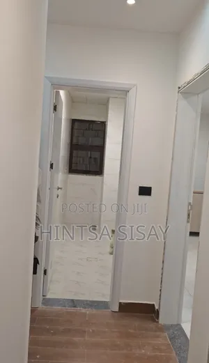 3bdrm Apartment in ቴምር, Gullele for sale