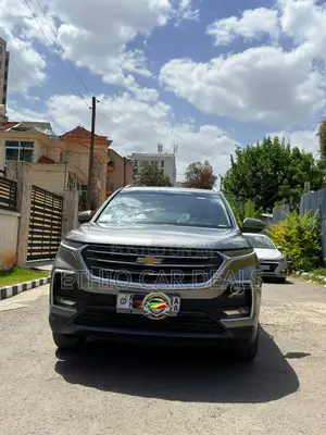 Chevrolet Captiva 2022 Gray