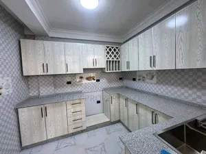 6bdrm House in Bole for sale