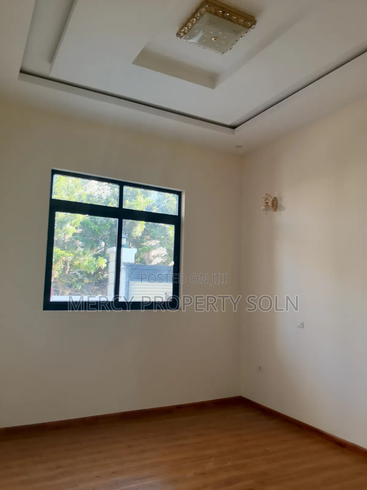 6bdrm House in Bole for sale