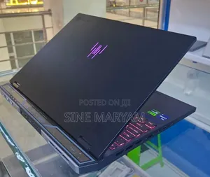 New Laptop Acer Predator Helios Neo 16 16GB Intel Core i9 SSD 1T