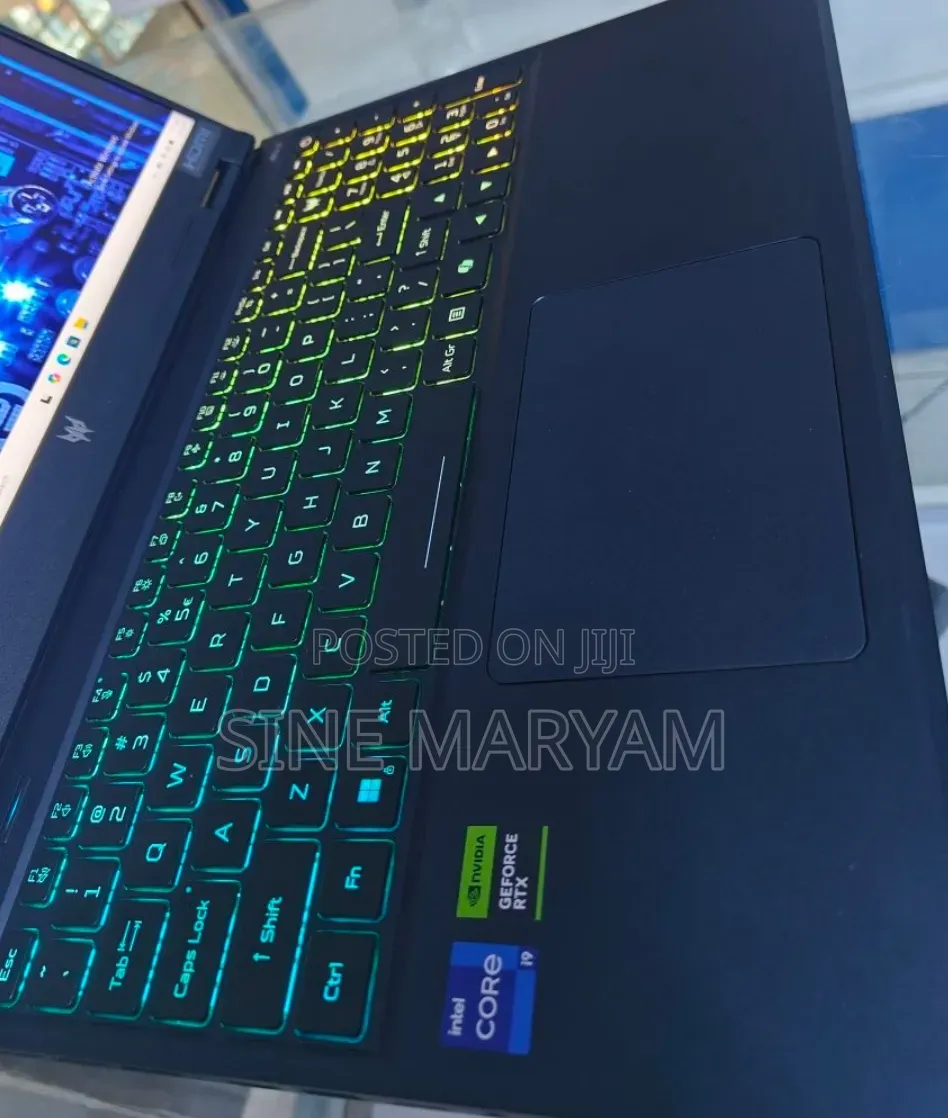 New Laptop Acer Predator Helios Neo 16 16GB Intel Core i9 SSD 1T