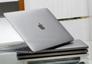 New Laptop Apple MacBook Air 2020 M1 8GB Apple M1 SSD 256GB