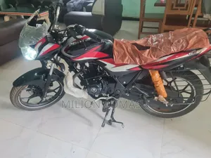 Bajaj Discover 125 2024 Black