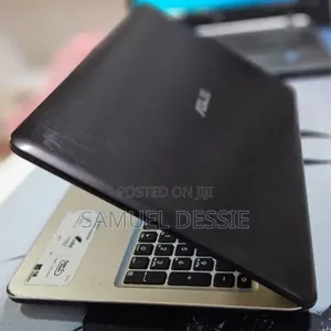 Laptop Asus X540LA 4GB Intel Celeron HDD 1T